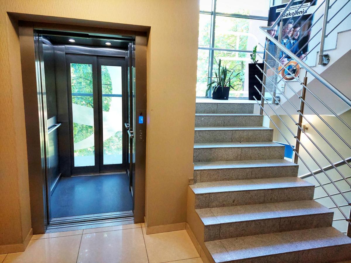 Apartament Planeta Mielno - Centrum, 2 Minuty Od Plazy ! ! ! Luaran gambar